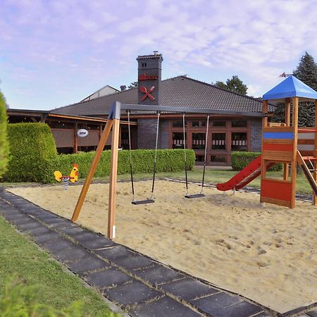 Ahotel Čechovice-Dědice Exteriér fotografie