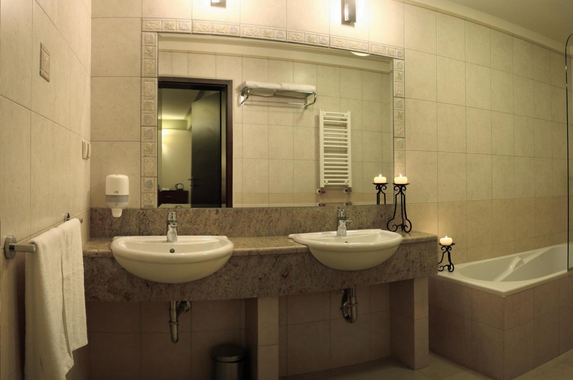 Ahotel Čechovice-Dědice Exteriér fotografie